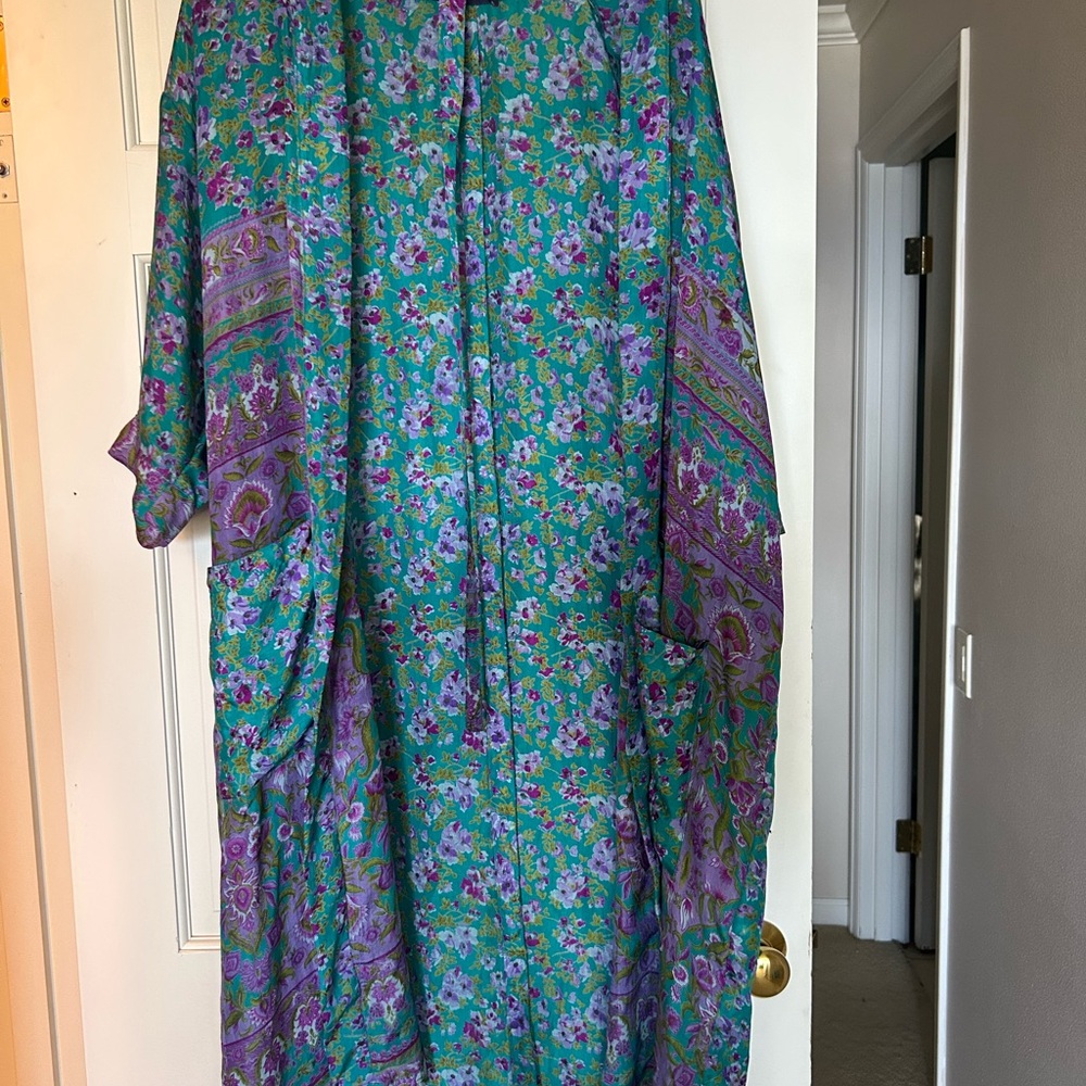 Floral Kimono Robe - Picture 2 of 5